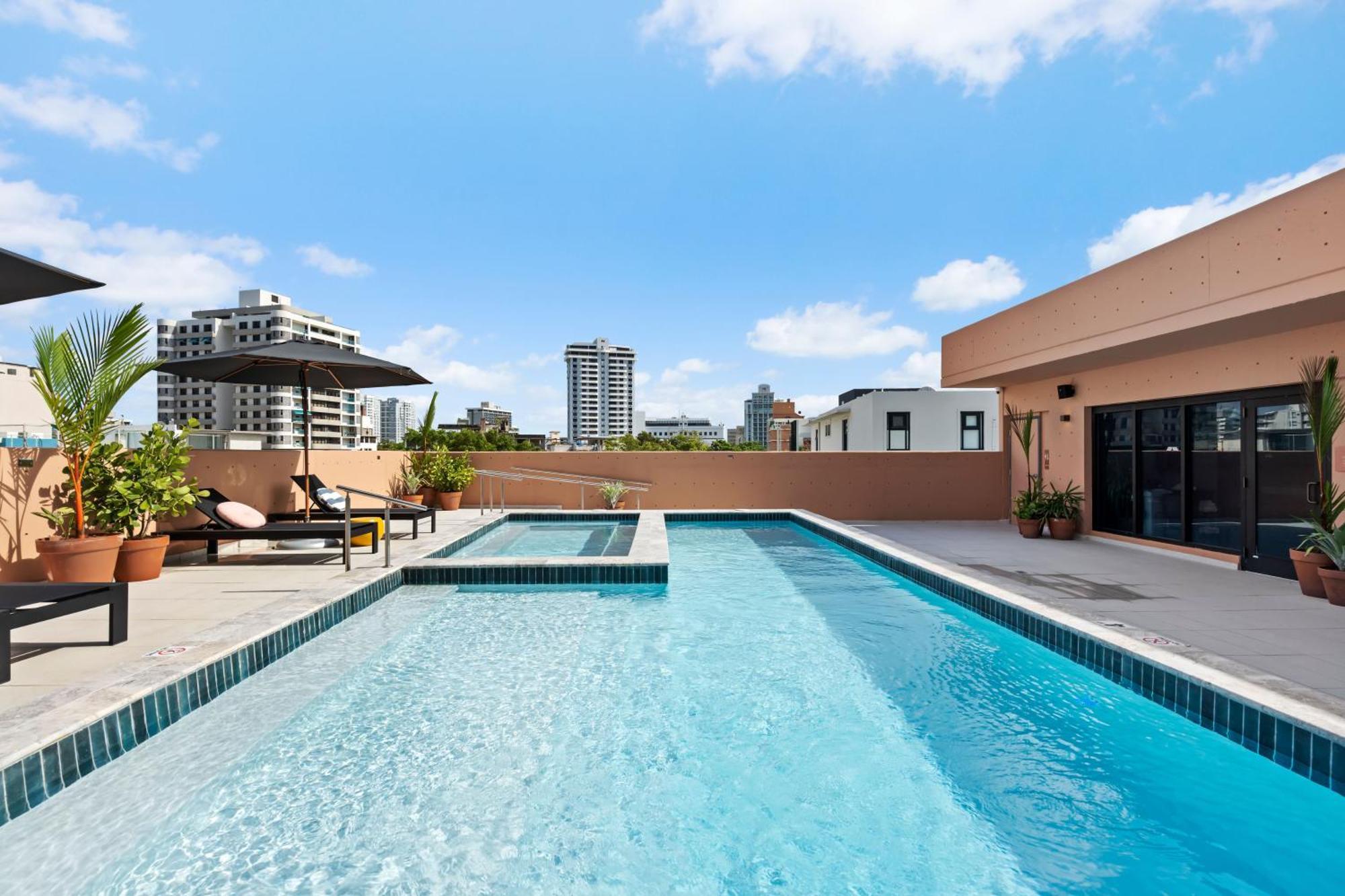 Hibird- Apartment And Suites Hotel 圣胡安 外观 照片