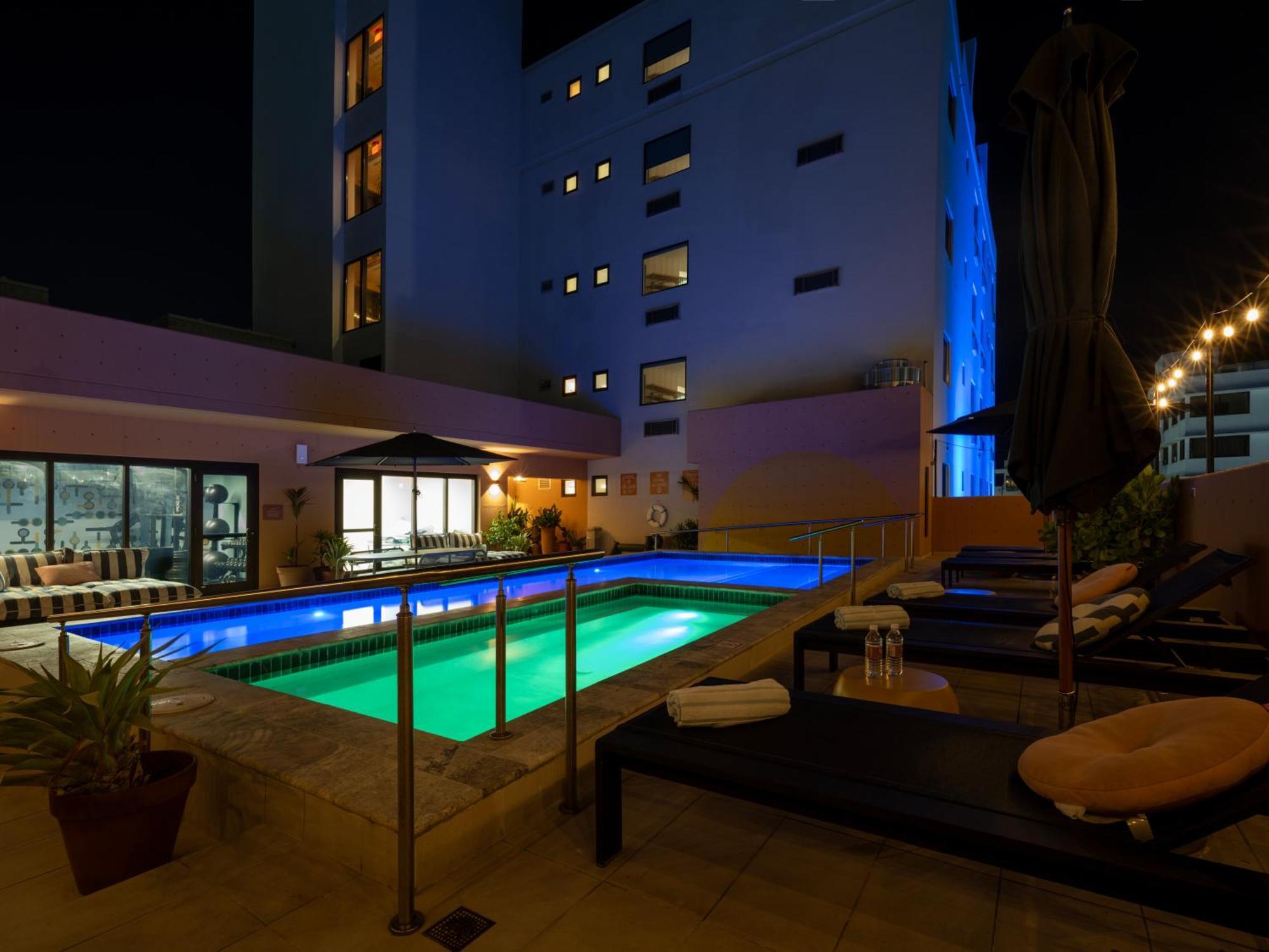 Hibird- Apartment And Suites Hotel 圣胡安 外观 照片
