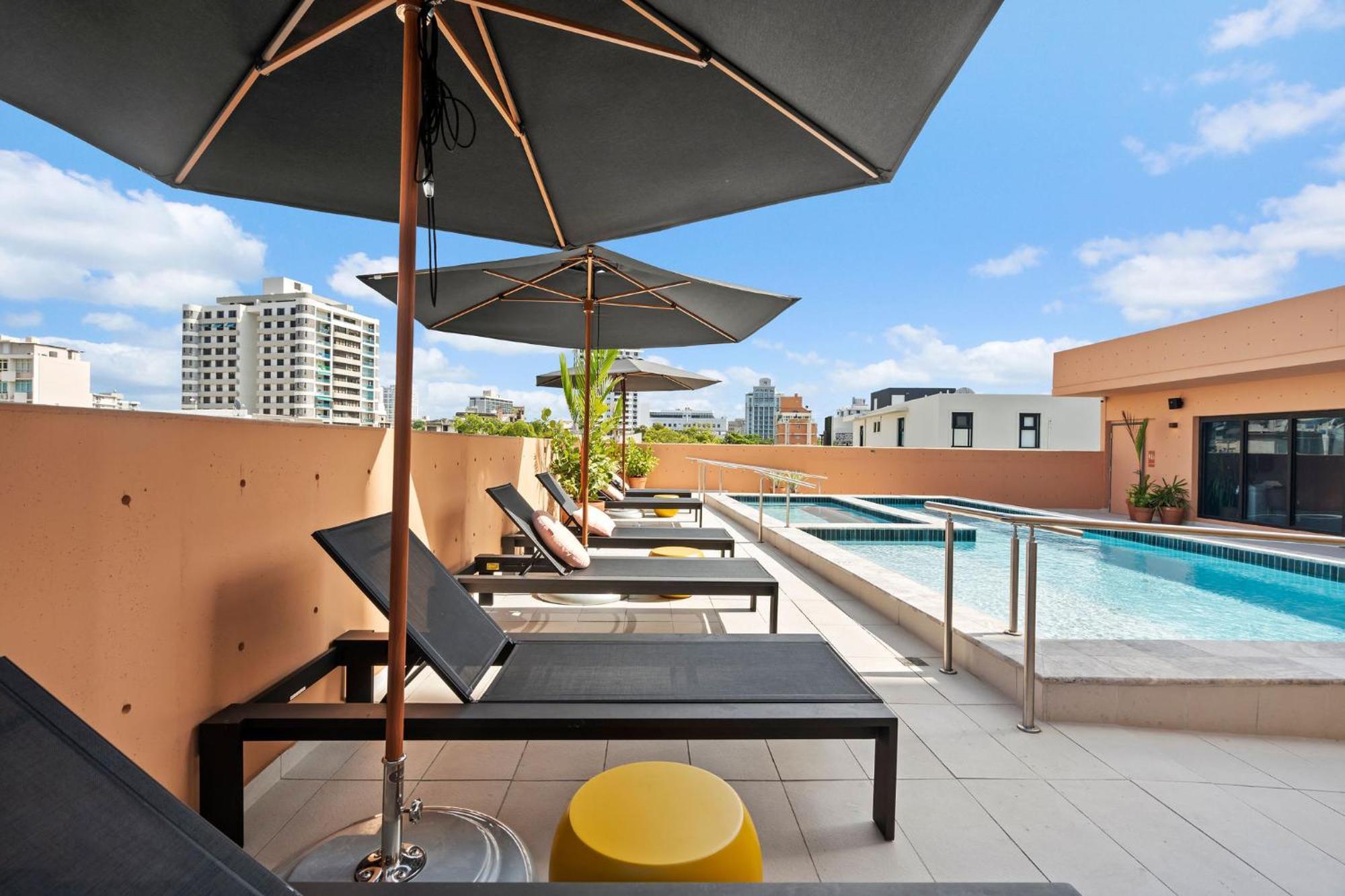 Hibird- Apartment And Suites Hotel 圣胡安 外观 照片
