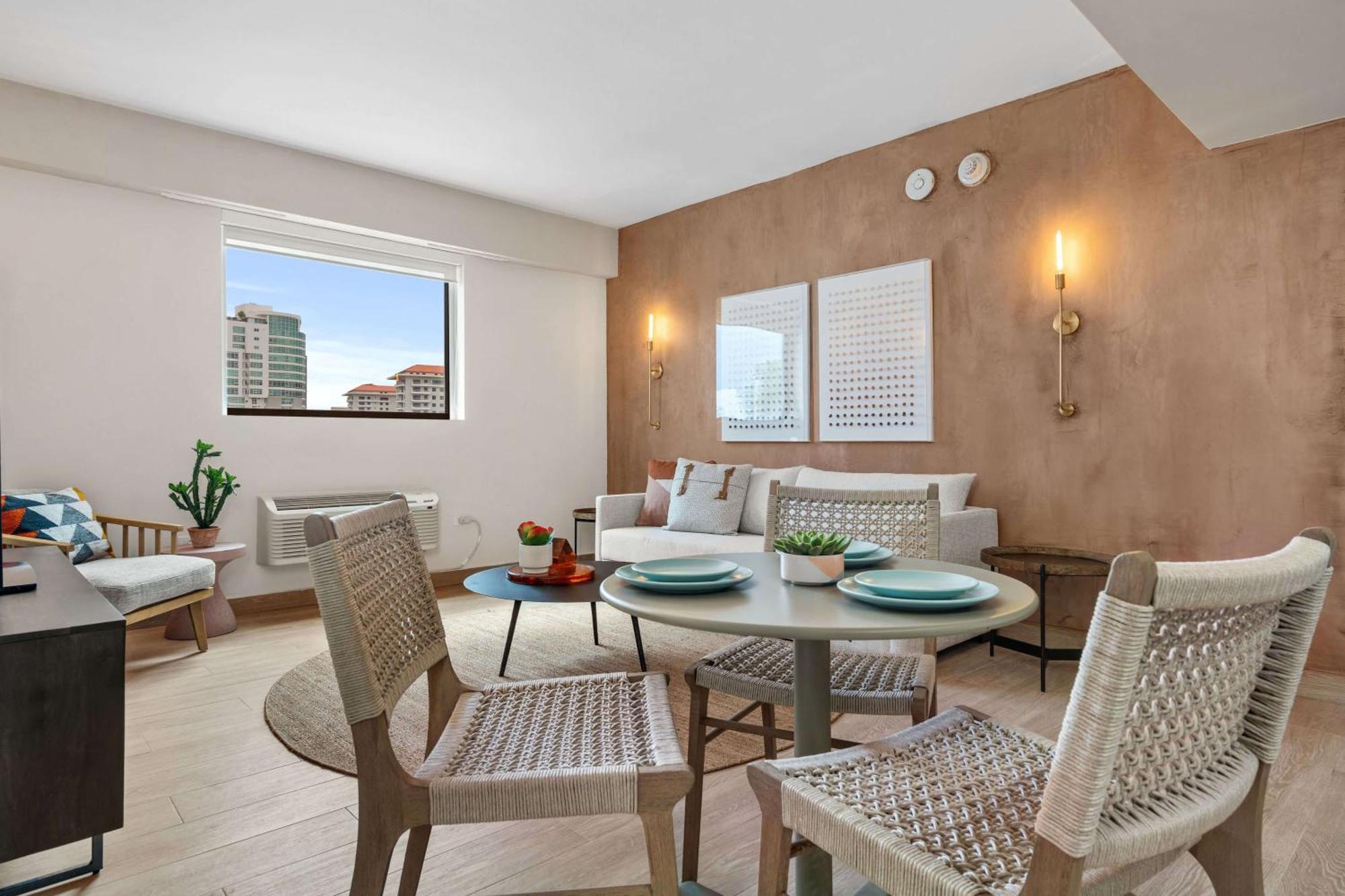 Hibird- Apartment And Suites Hotel 圣胡安 外观 照片